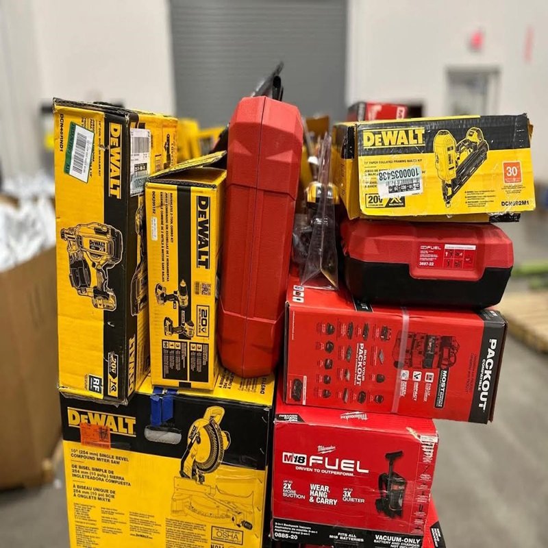 DeWalt und Milwaukee Werkzeug kaufen ab Zentrallager Deutschland – 30