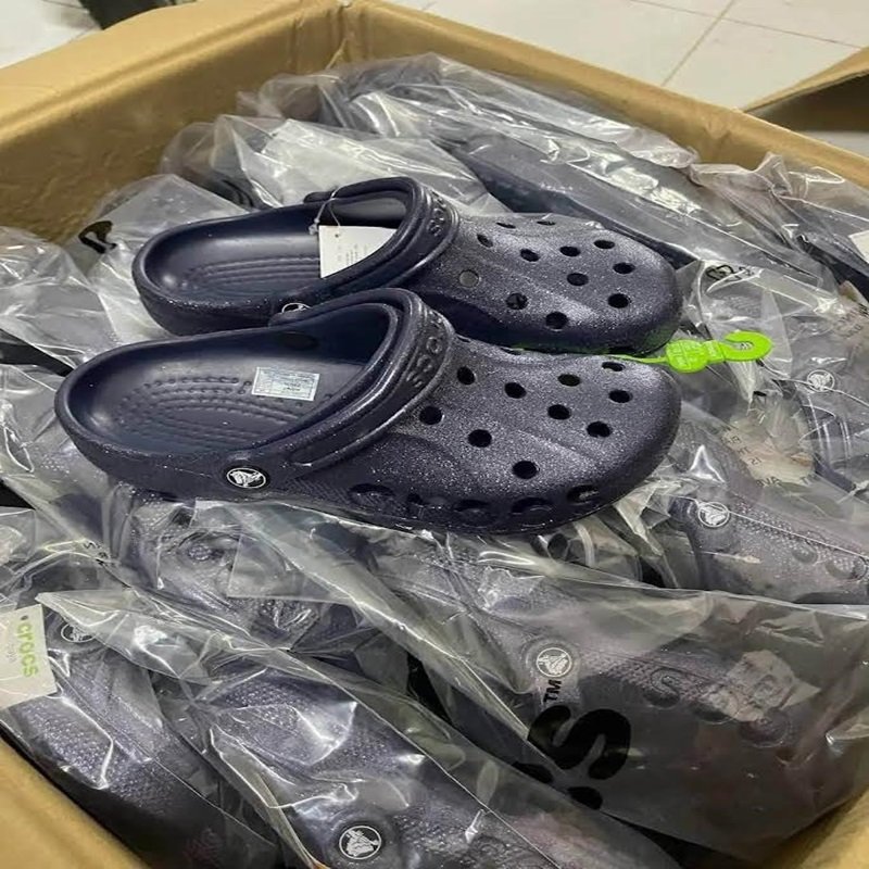 Crocs Paletten Grosshandel ab Zentrallager Deutschland 250
