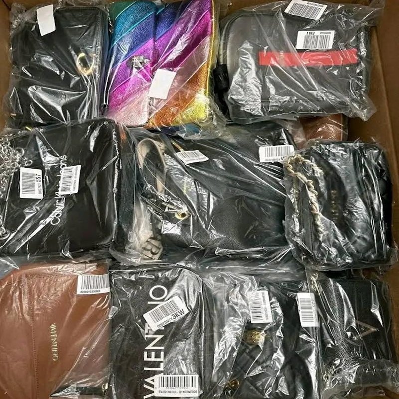 Modische Handtaschen Paletten kaufen ab Zentrallager Deutschland – 200