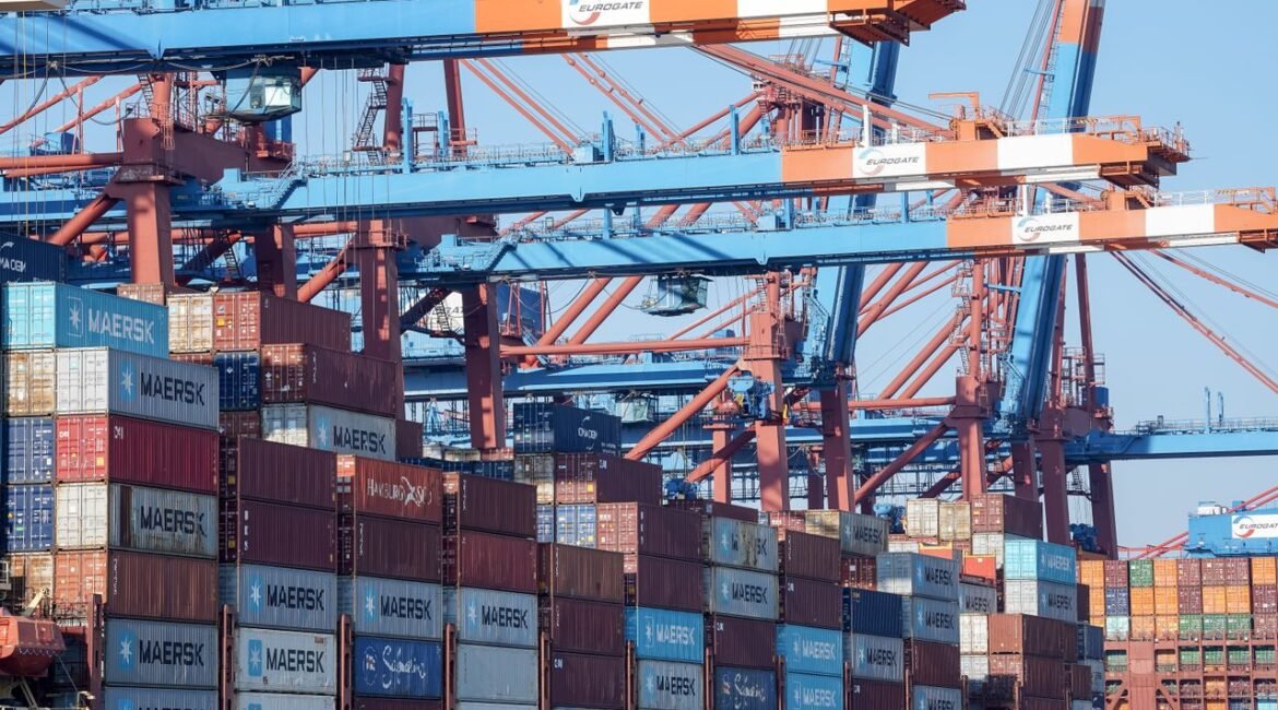 Liquidationspaletten Grosshandel Hamburg Einblick
